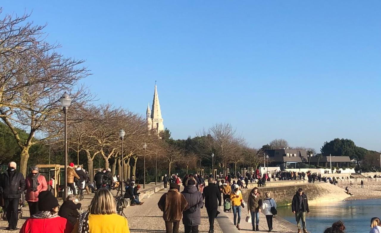 Nuit Insolite Sur Un Voilier Au Coeur De La Rochelle La Rochelle  Exterior photo