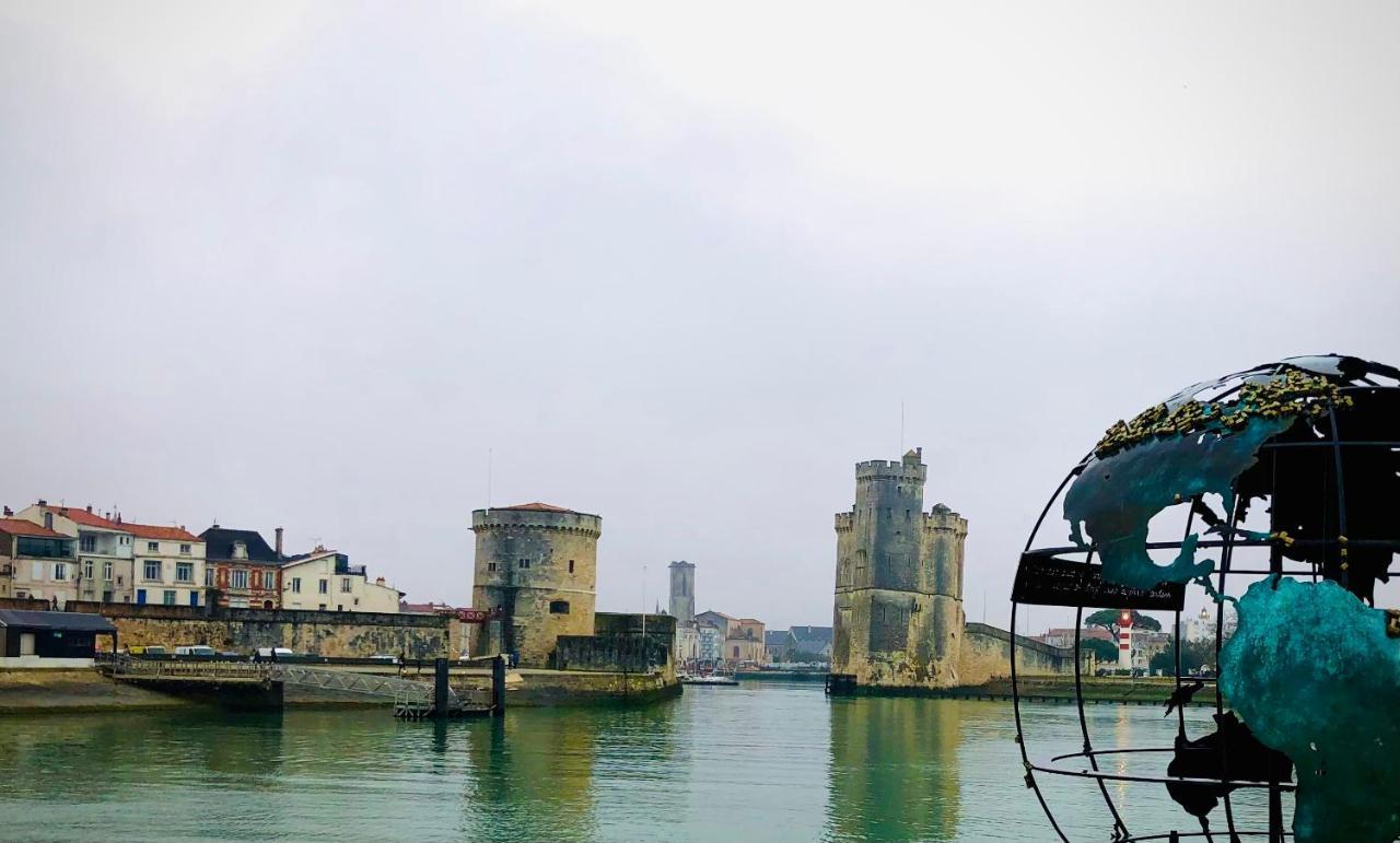 Nuit Insolite Sur Un Voilier Au Coeur De La Rochelle La Rochelle  Exterior photo