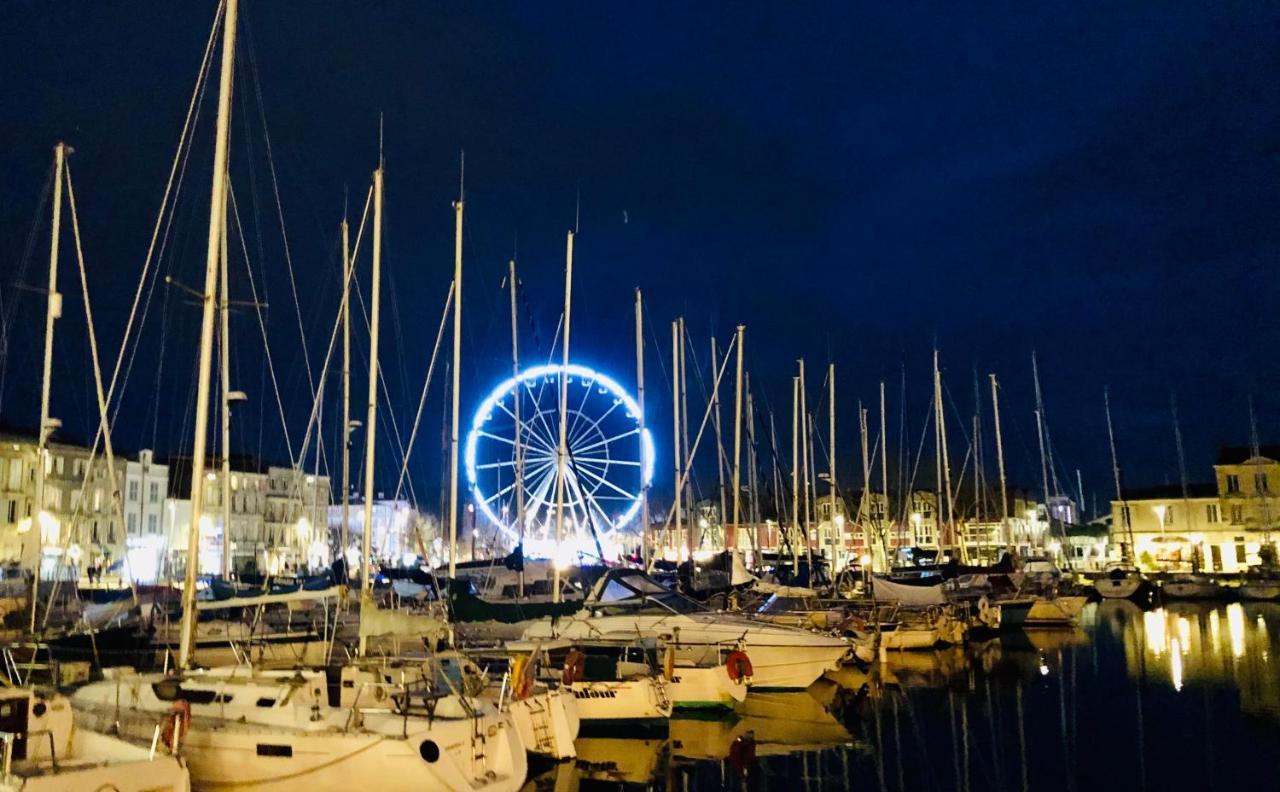Nuit Insolite Sur Un Voilier Au Coeur De La Rochelle La Rochelle  Exterior photo